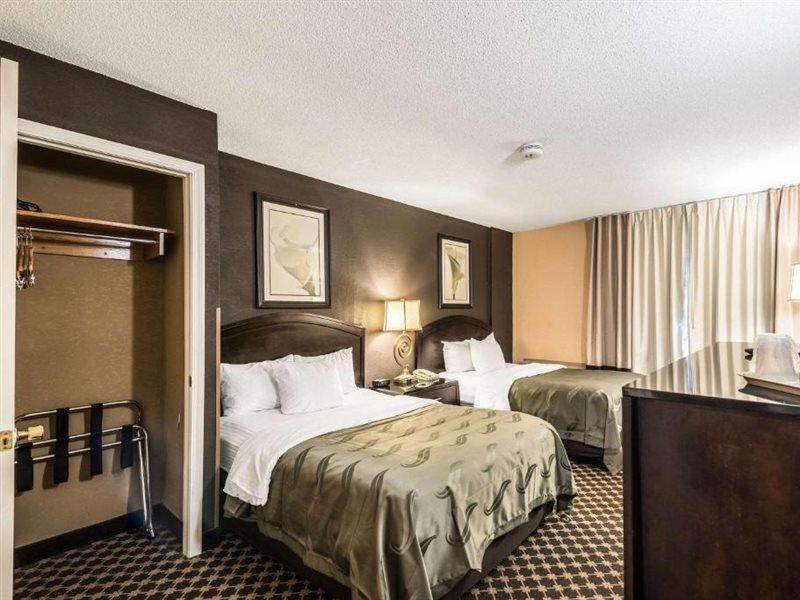 Quality Inn Ithaca - University Area Exterior photo