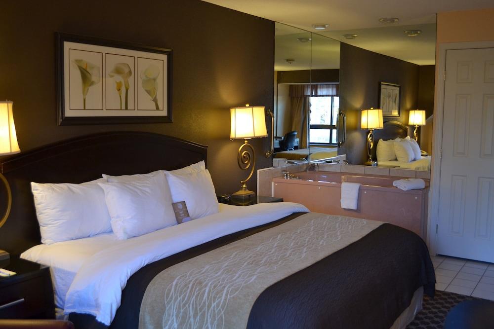 Quality Inn Ithaca - University Area Exterior photo