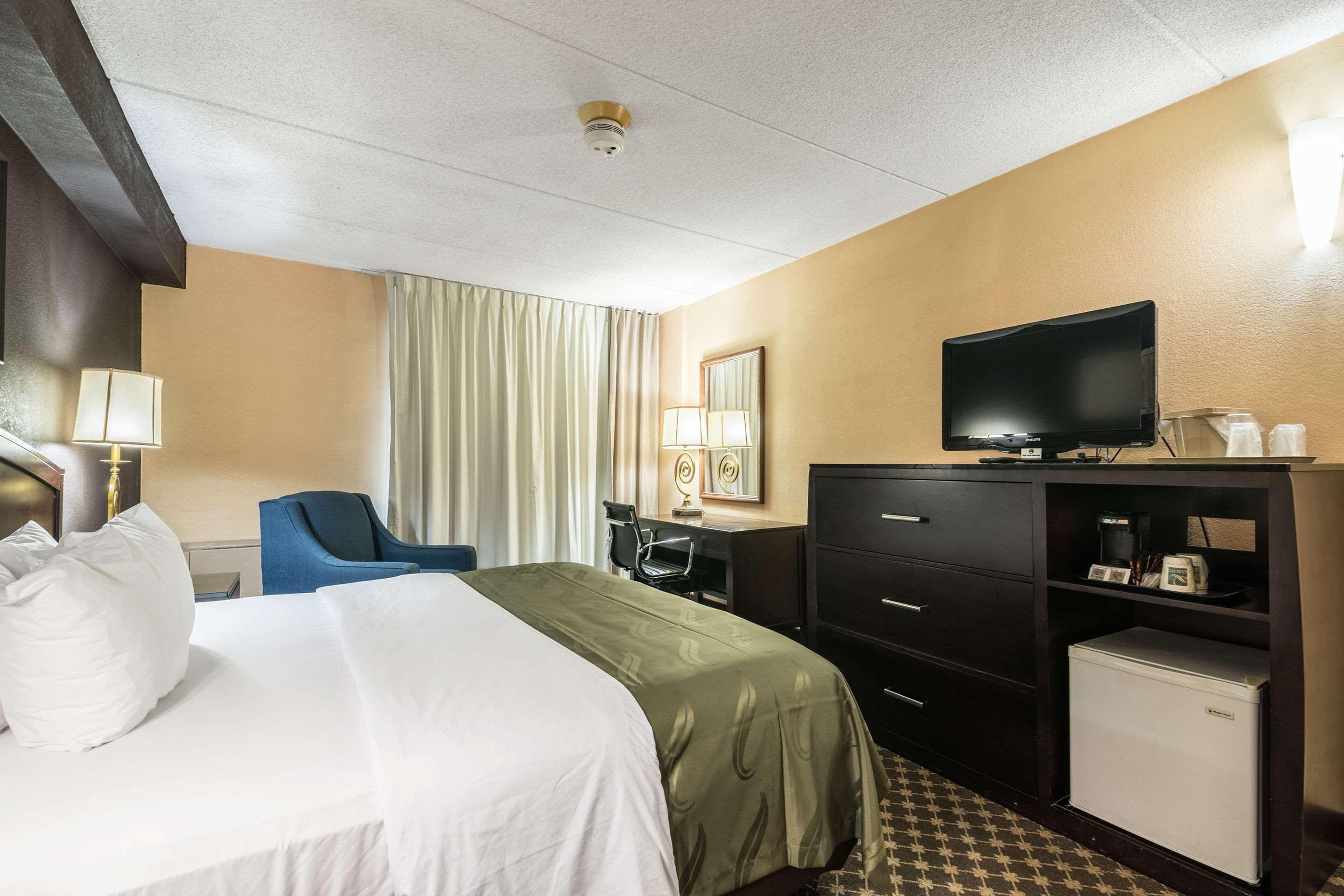 Quality Inn Ithaca - University Area Exterior photo