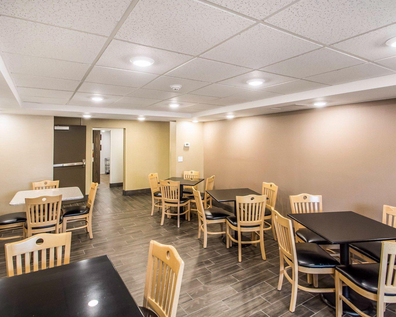 Quality Inn Ithaca - University Area Exterior photo