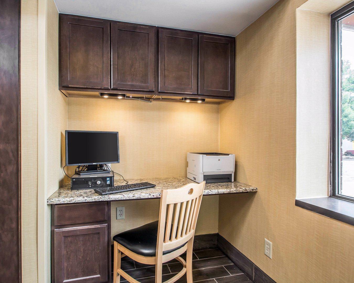 Quality Inn Ithaca - University Area Exterior photo